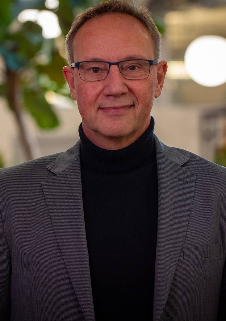 Peter Kwestro - Gaussian